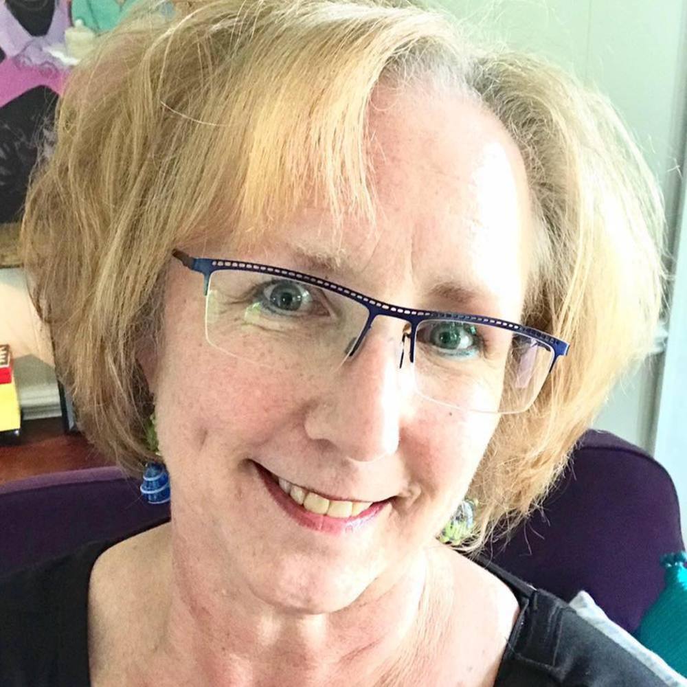 Meet your Posher, Amy